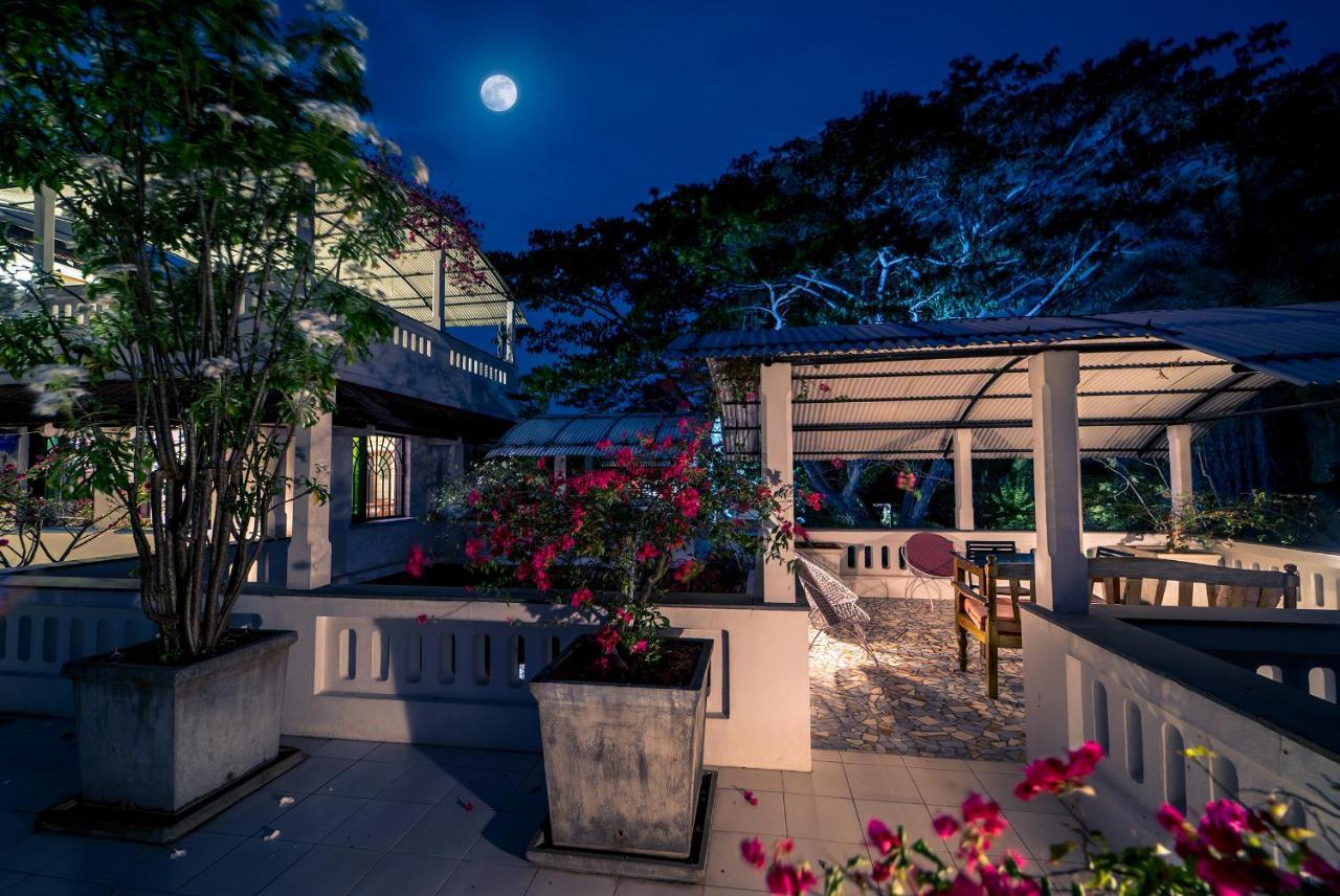 Gaia'S Garden Guest House Auroville Exterior foto