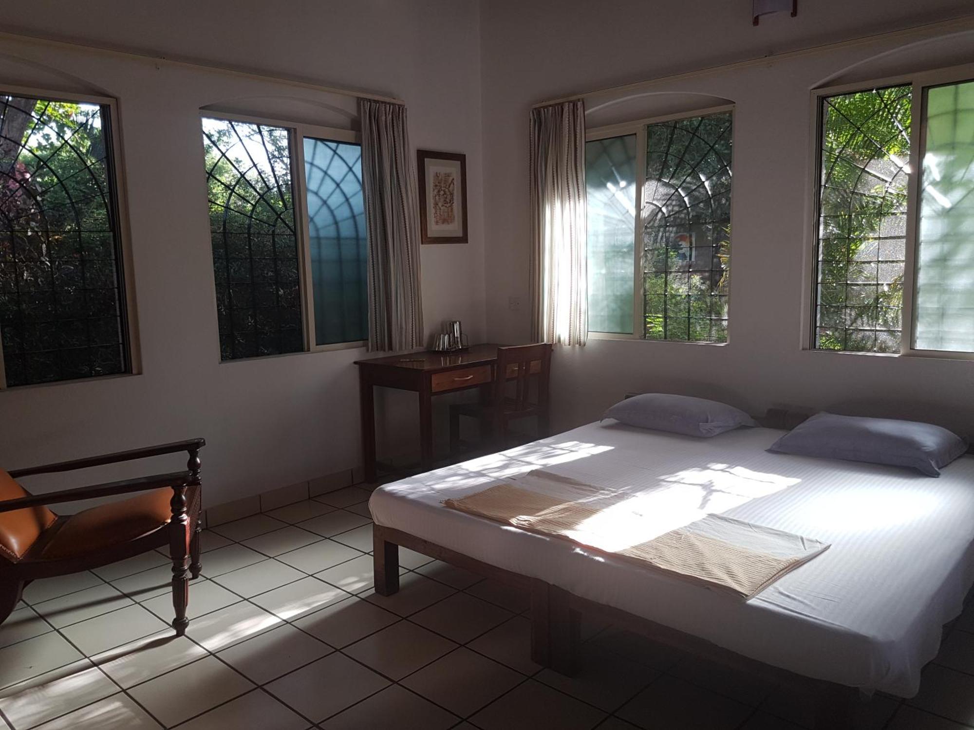 Gaia'S Garden Guest House Auroville Habitación foto