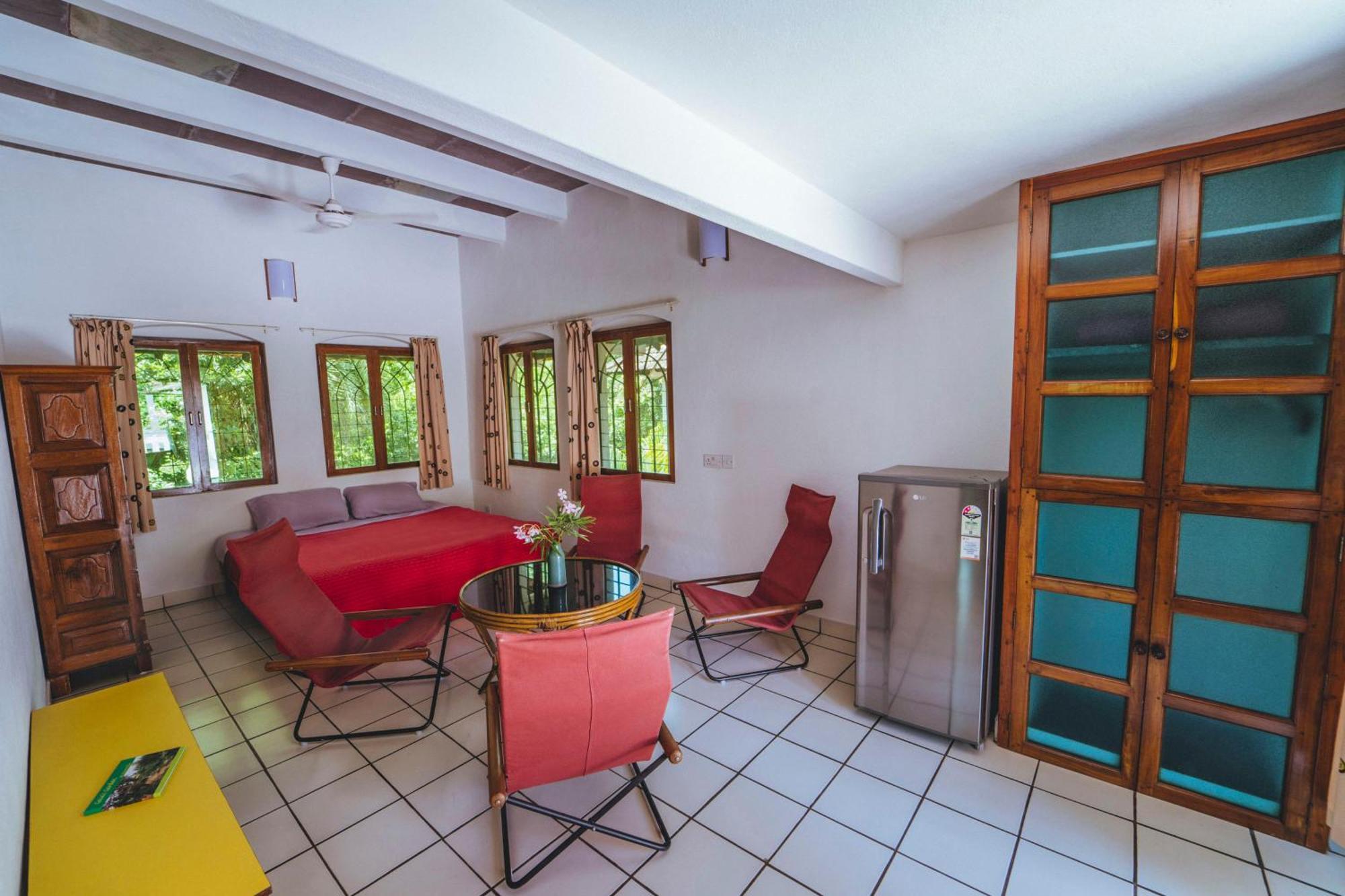 Gaia'S Garden Guest House Auroville Habitación foto